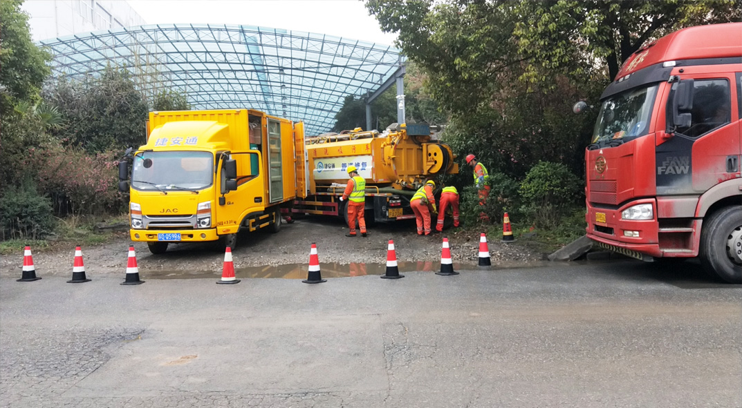 阿拉善左成区雨污水管网“四位一体”检测疏通项目